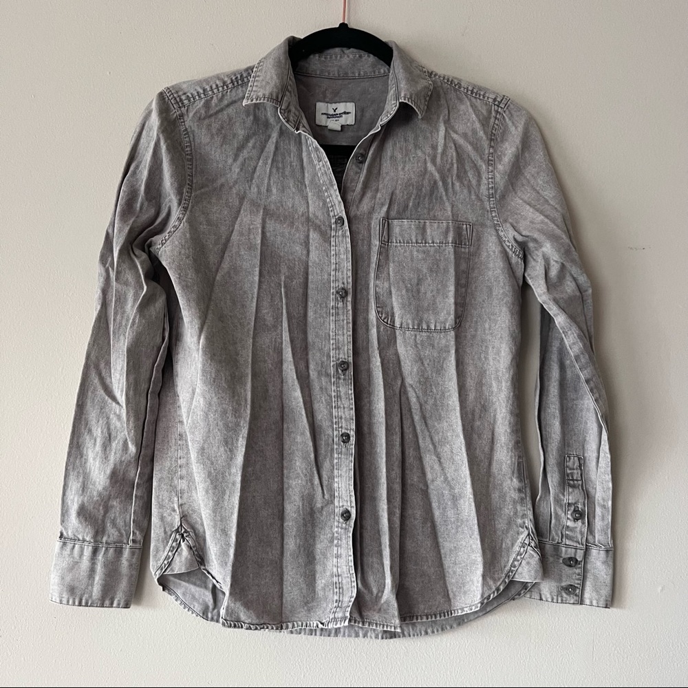 AEO Womens Distressed Denim Button Down Top Gray Size XS